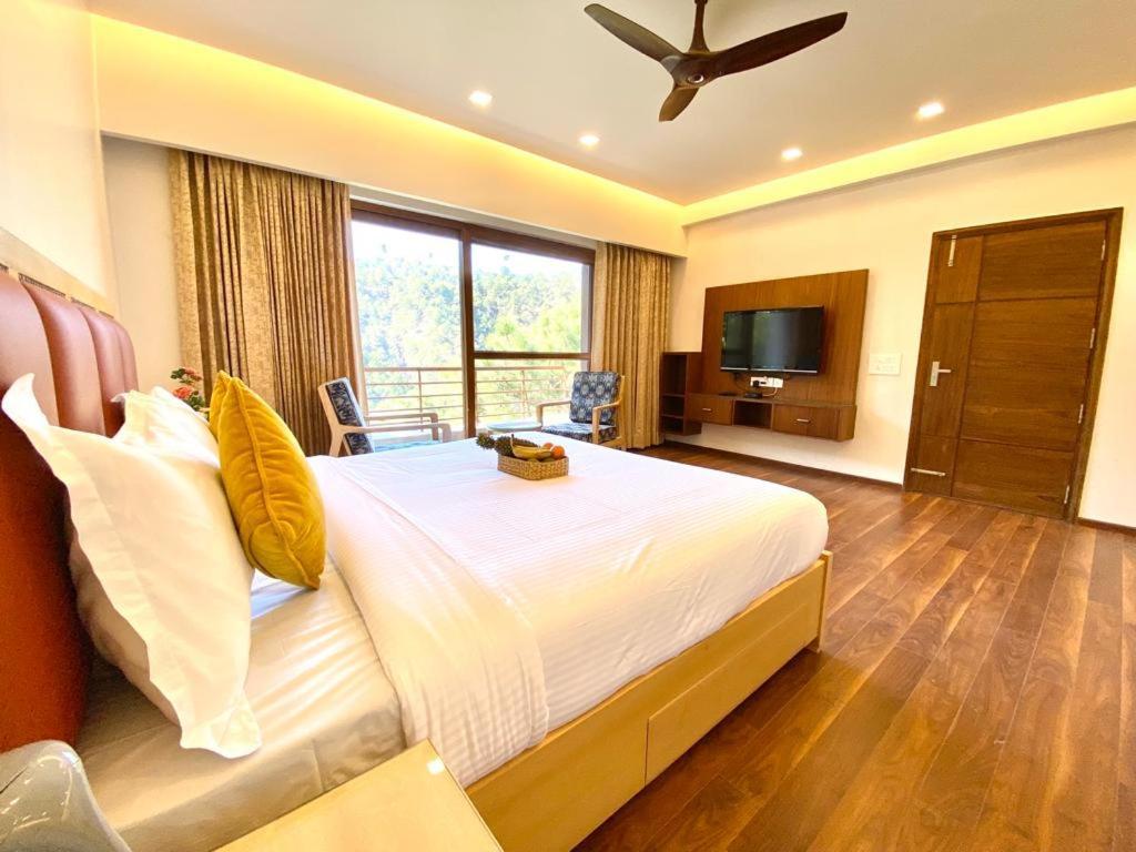 Pine Villa By Montrose Kasauli Ngoại thất bức ảnh